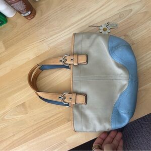 vintage coach beige and blue leather bag